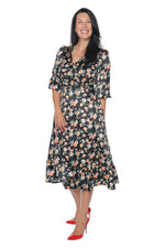 Livia Black Monielle, rochie neagră cu imprimeu floral și volan