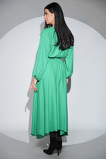 Rochia Rosalinda verde din jerseu gros cu viscoza, croi lejer si asimetric