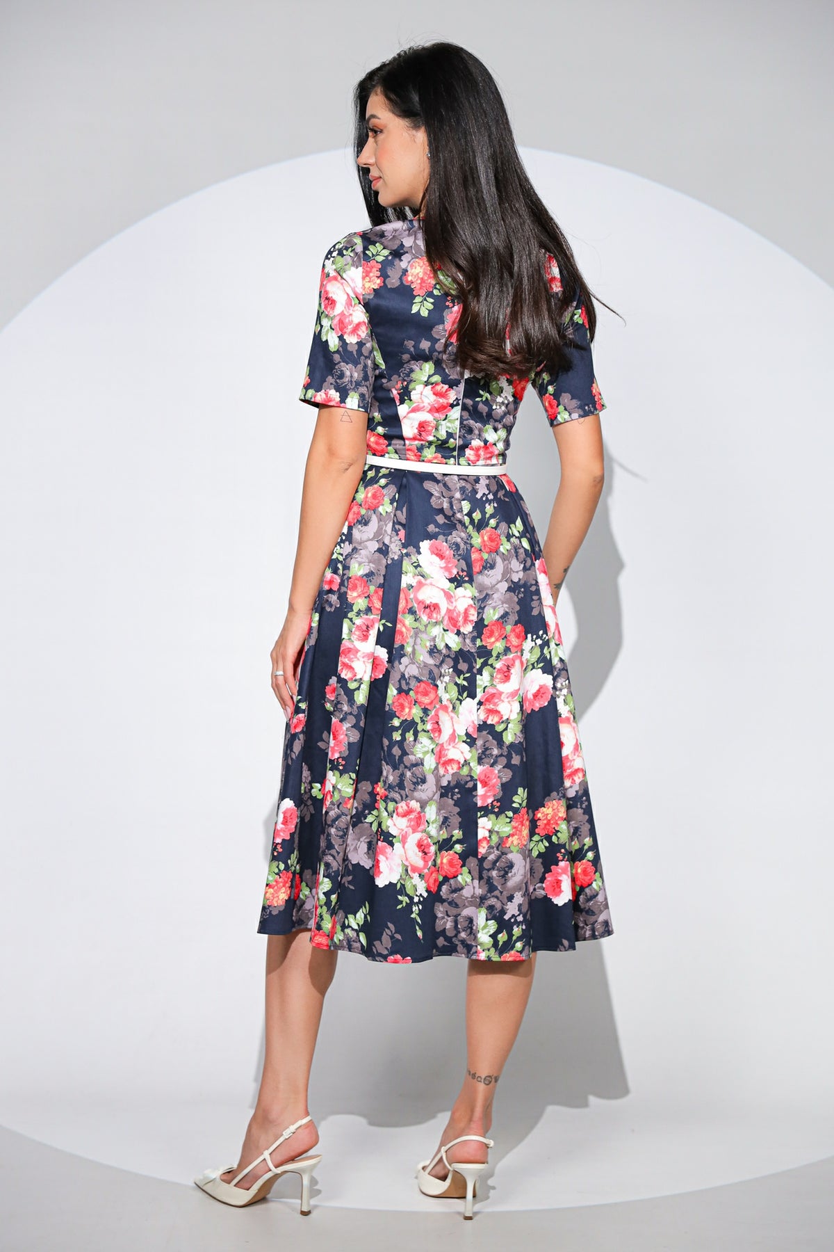 Rochia Serena din bumbac cu imprimeu floral, buzunare si curea