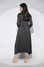 Rochia Venice neagra din jerseu cu lana, croi lejer si asimetric