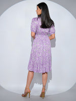 Rochia Lilou din bumbac, cu imprimeu floral, petrecuta, taiata sub bust, cu volan