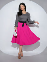 Rochia Cosette Fuchsia, din jerseu de bumbac, cu cordon