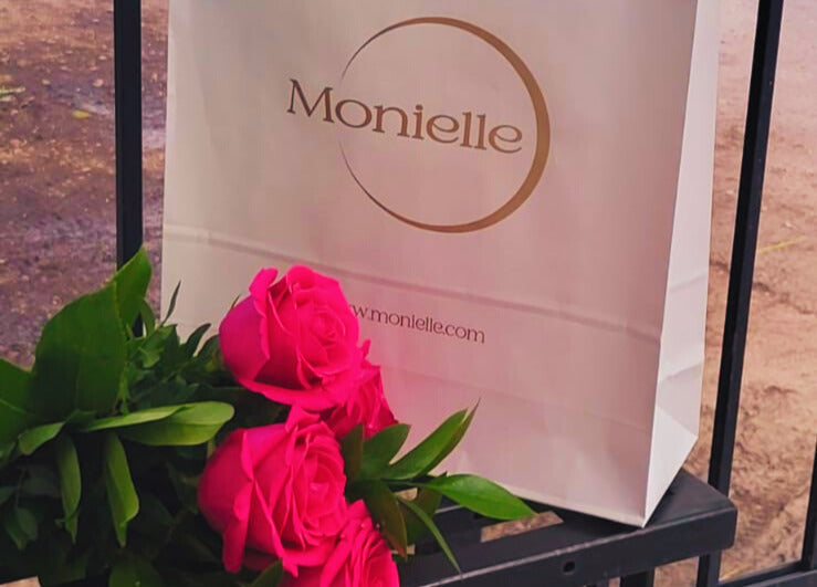 Monielle este despre mine... dar nu este Monica