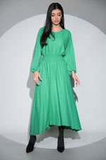 Rochia Rosalinda verde din jerseu gros cu viscoza, croi lejer si asimetric