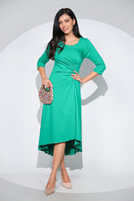 Rochia Celine din jerseu elastic verde, croi asimetric și detaliu drapat