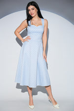Rochia Dottie Blue din bumbac cu buline, croiala clos, funde detasabile si buzunare